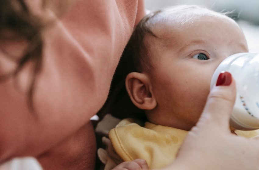  Donmuş Anne Sütü Nasıl Eritilir? Doğru ve Güvenli Yöntemler